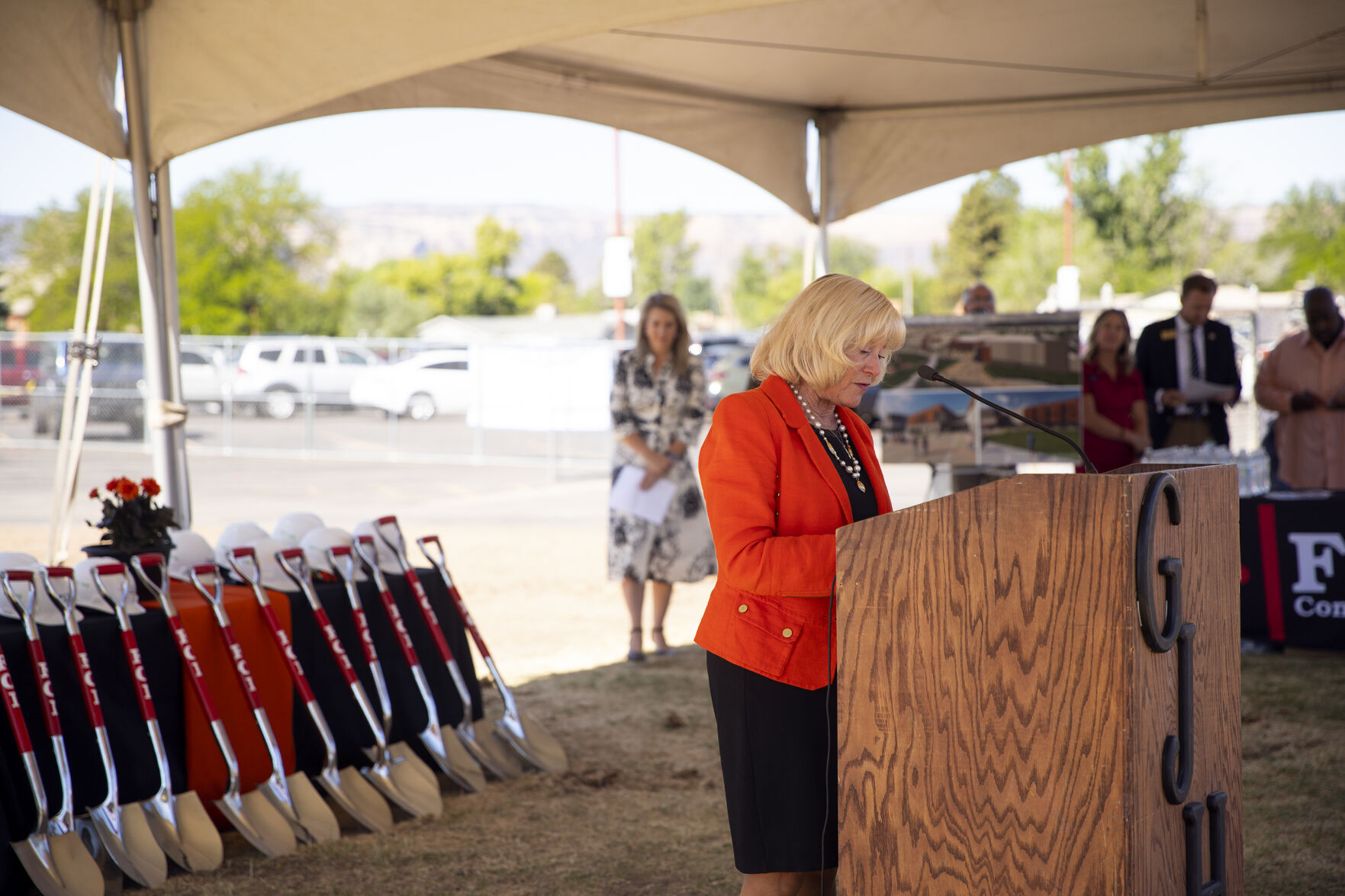 060122-news-GJHSGroundbreaking01-ml